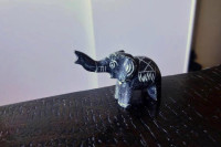 Figurica slon od kamena iz Turske