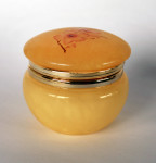 MINIJATURNA POSUDICA OD ALABASTERA