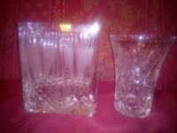 Dvije kristalene vaze