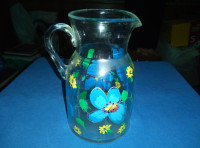 Lijepa stara vaza sa motivom cvijeća oko 17cm visine, ručno slikano
