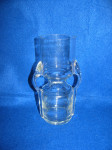 Vaza sa dvije ručke-staklo. 19,5 cm. sAND-2