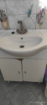 kupaonski ormarić s umivaonikom