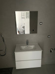 Umivaonik s ormarićem + ogledalo