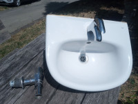 Umivaonik ZOOM 50 x 40 cm, mješalica za umivaonik Armal