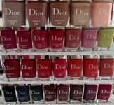 27 kom. Dior lakovi, PRILIKA