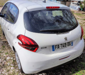 Polica Prtljaznika Daska Gepeka Peugeot 208 Orgina Podnica Gepeka