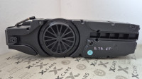 4J3035382 Audi E Tron GT subwoofer