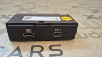 4N1035954 USB port utičnica
