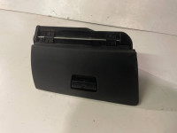 7075479 - KUTIJA NA SUVOZAČEVOJ STRANI BMW 3 E90 E91 E92