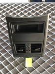 7118049 serija 3 e90 e91 stražnji otvor za ventilaciju BMW konzola