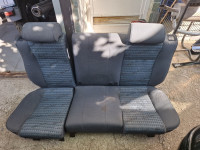 Alfa 145,  zadnja sjedala, sicevi