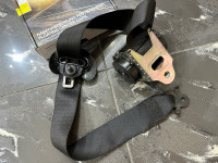 BMW f10 f11 pojas vozačev i suvozačev