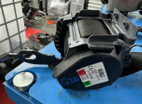 BMW G30 F90 STRAŽNJI POJAS 639708700B