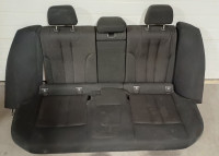 BMW Serija 5 G30 zadnja klupa sjedista sjedala naslon za ruku