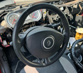 Clio 3 volan kožni kolo volana