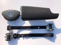 DACIA DUSTER I KOMPLET ZRAČNIH JASTUKA TABLA AIRBAGI POJASI