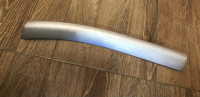 Desna traka za instrument ploču serije 3 e46 BMW desna traka 8196102
