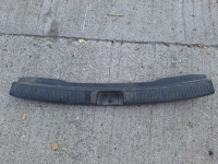 doljna plastika gepeka mazda 6 karavan 2003g.