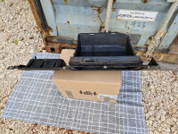 GOLF 1 instrument ploča, nosači zvučnika i police prtljažnika