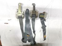 hyundai lantra 97g. sigurnosni pojasevi