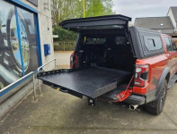 Klizna ladica za pick up vozila