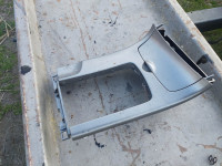 mazda 6 plastika oko rucice mjenjaca s pepeljarom