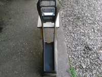 CENTRALNA KONZOLA MERCEDES 123