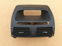 Otvori ventilacije/okvir putnog računala TOYOTA AVENSIS T25 2006.
