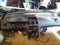 Peugeot 308 1.4 vti 2009 zračni jastuk, armaturna, pojasevi centrala