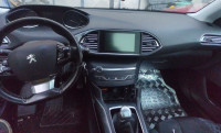 Peugeot 308 II 2 T9 13 - armatura airbag zračni jastuci orginal pojas