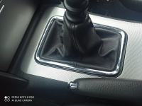 Peugeot 407 okvir ručice mjenjača
