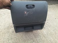 pretinac kod suvozaca vw caddy mk2