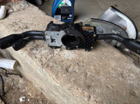 Ručica za paljenje svjetla, brisaca , zmigavaca Audi A4 B5