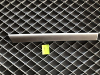 Serija 3 e46 prednja desna lajsna vrata BMW lajsna desna 8200726