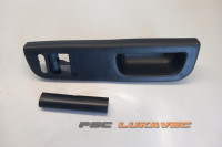 ŠKODA OCTAVIA RUKOHVAT OCTAVIA KONZOLA PREKIDAČA STAKLA