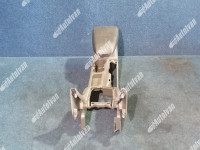 SREDIŠNJA KONZOLA FORD FOCUS