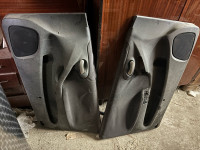 Tapecirug i oplata prednjih vratiju Fiat Stilo