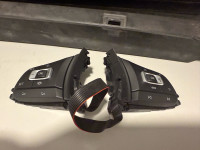 TIPKE VOLANA OEM GOLF 7 GOLF 7.5 GTI GTD R LINE R u super stanju
