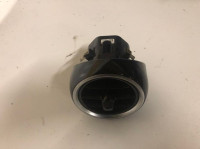 Ventilacijski otvor C klase w205 Mercedes-Benz