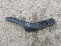 vw passat b4 plastika rukohvata zadnjih desnih vrata