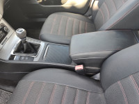 VW Passat B7 karavan • SJEDALA