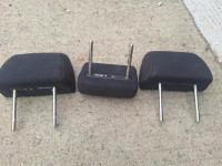 zadnji nasloni za glavu mazda 6 2002g.