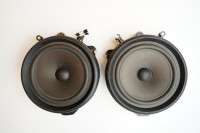 Zvučnici prednji Audi A4 B6 8E0035411