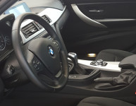 BMW F30 kompletan kožni volan