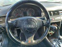 Volan Audi A6 ,2003 god .Komplet  sa airbagom