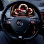 VW UP R-line multifunkcionalni kožni volan s tipkama