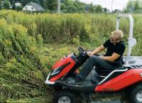 Košnja trave traktor kosilicom - Brzo i povoljno