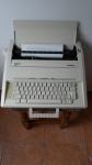 Električna pisaća mašina OLIMPIA  CARINA 2000,njemačko slovište