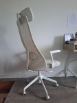 IKEA radna bijela stolica Jarvfjallet kao nova