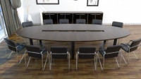 Konferencijski stol